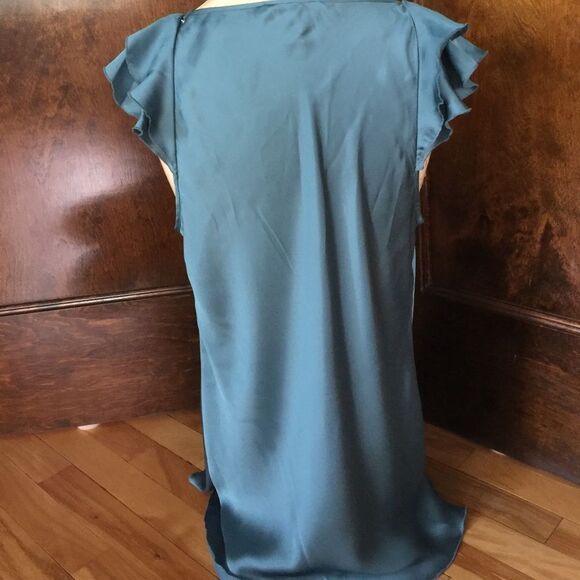 Kenar satiny teal ruffle neckline top, large - Picture 3 of 4